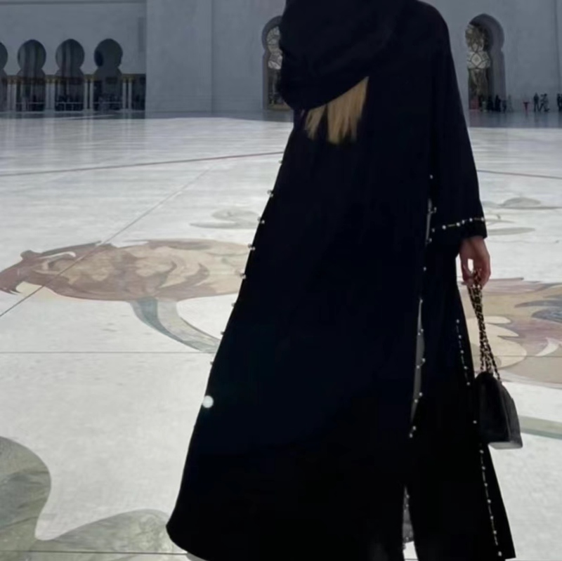 New Style Xinjiang Girl's Clothing with Heavy Hand-Sewn Embellishments, Women's Dress for Gatherings