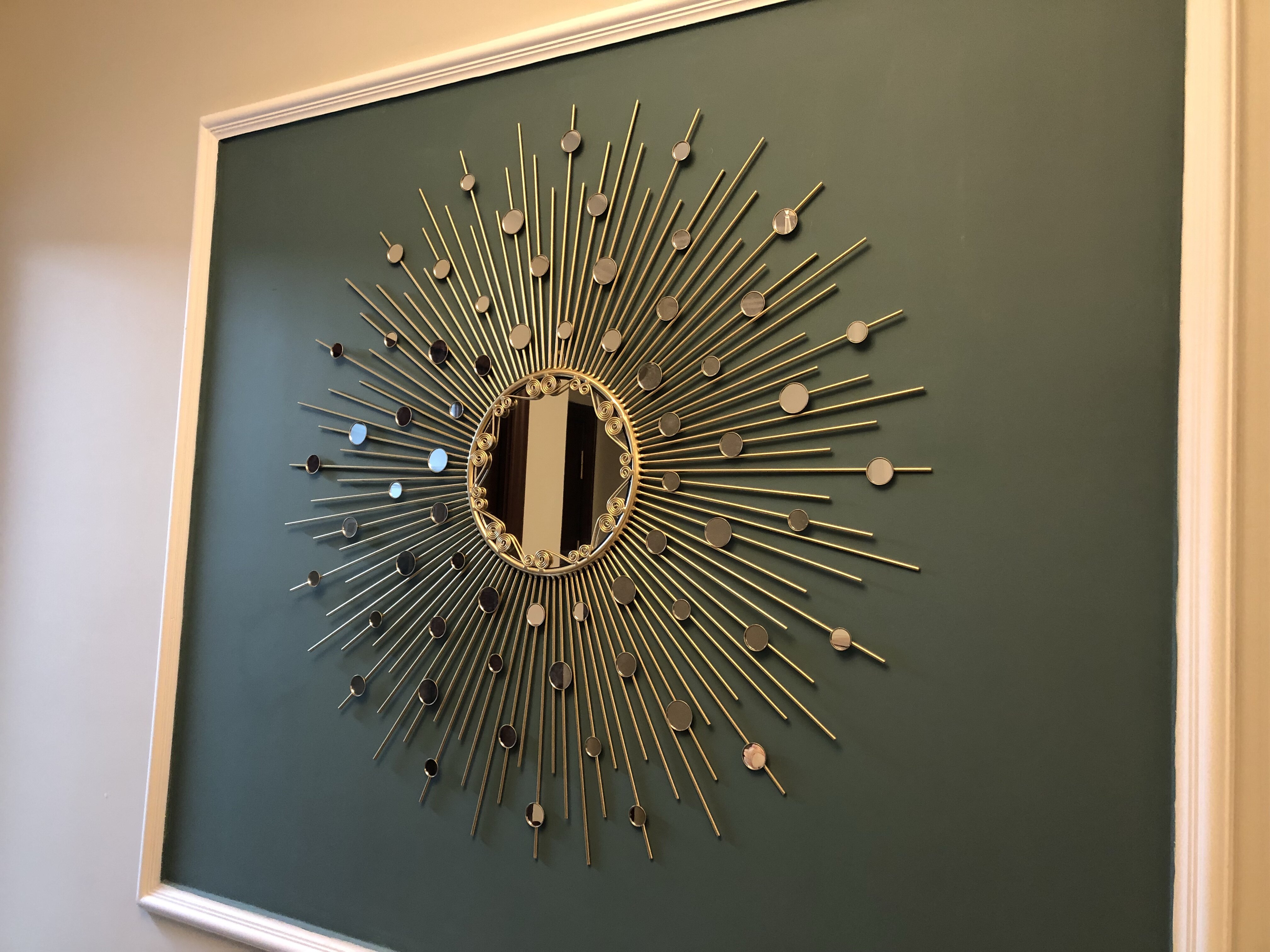 European metal wrought Wall living room dining room entrance sofa background wall wall decoration light luxury pendant wall accessories