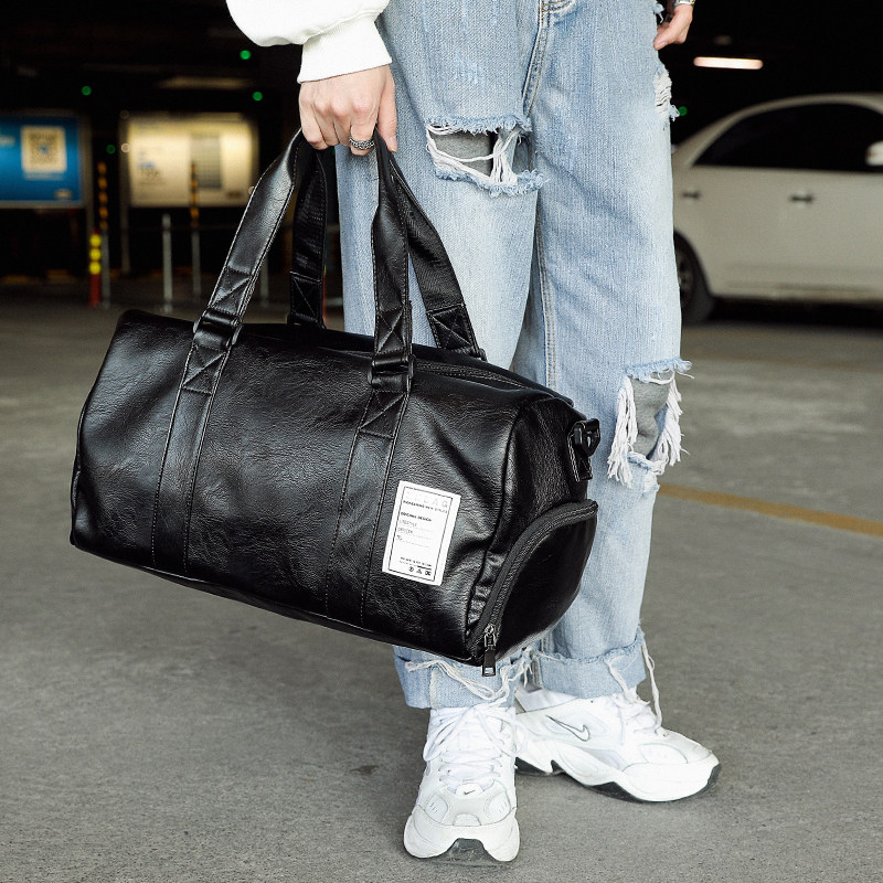 Tide brand large-capacity outdoor leisure travel bag luggage couple multifunctional fitness bag shoulder bag sports shoes bag