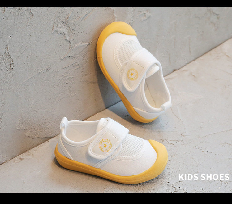 Kindergarten Indoor Shoes for Girls 2026 New Breathable Low-Top Soft-Soled Non-Slip Versatile Magic Tape White Shoes — 23