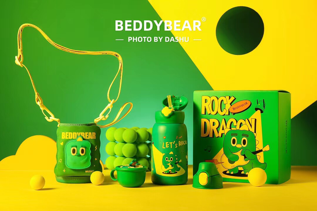 Wang Yibo the same cup with bear children's thermos cup male and female baby primary school kindergarten 316 dual water cup pot