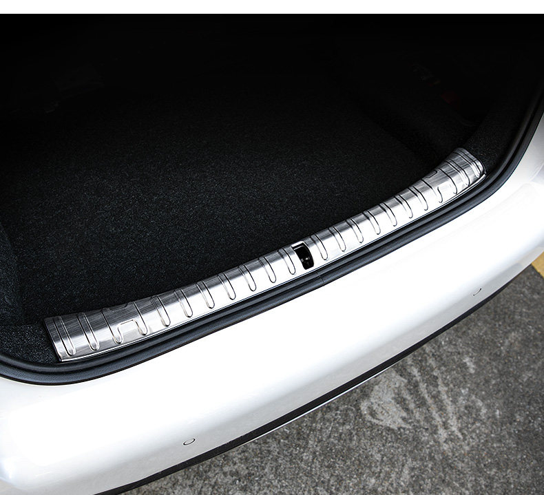 Suitable for BMW new 5 Series rear guard board 530li3 series 325li trunk protective strip X3 modified decorative door sill