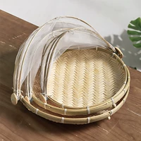 B Модель Трех -костюм