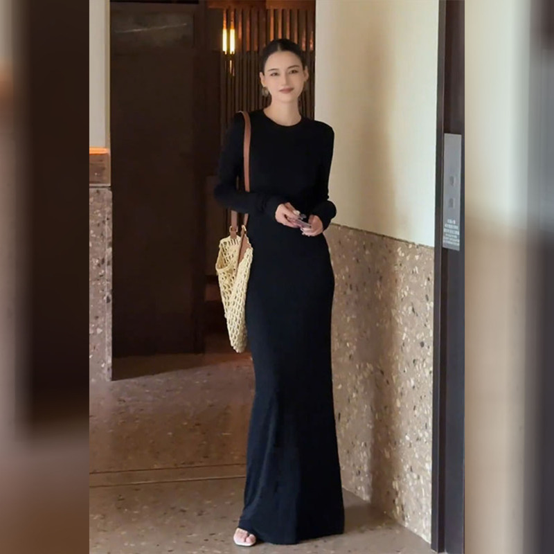 Elegant and Beautiful Black Long-Sleeved Dress 2026 New Style This Year's Popular Mature and Sophisticated Ladylike Long Dress