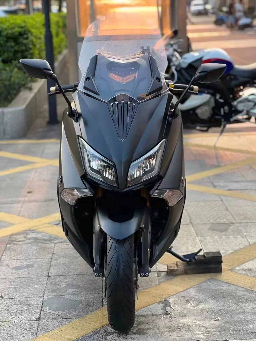 Импортированный мотоцикл-трицикл Yamaha Tmax530 Edward Spray Water Cold Macing T9 круиз 250 дальний поездочный педальный мотоцикл