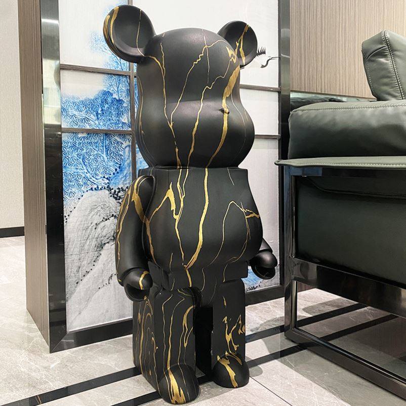 Standing Paparazzi Living Room Pendulum Large Size Large Floor Light Extravagant Doll Cute Oversized Toy Mesh Red Model Anime