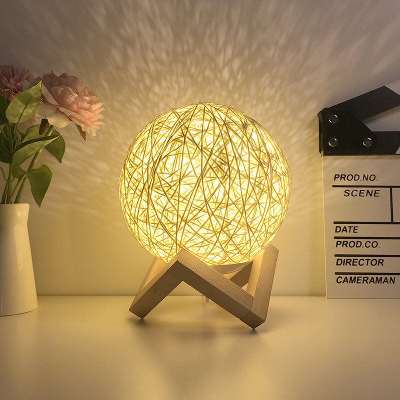 Bed front light dormitory bed light string Paris rattan ball wishing light small usb ball dimming table lamp lantern art single head