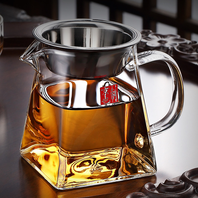Beijing also thickened glass fair cup split teacup tea pourer with tea leak one set tea strainer kung fu tea set tea sea