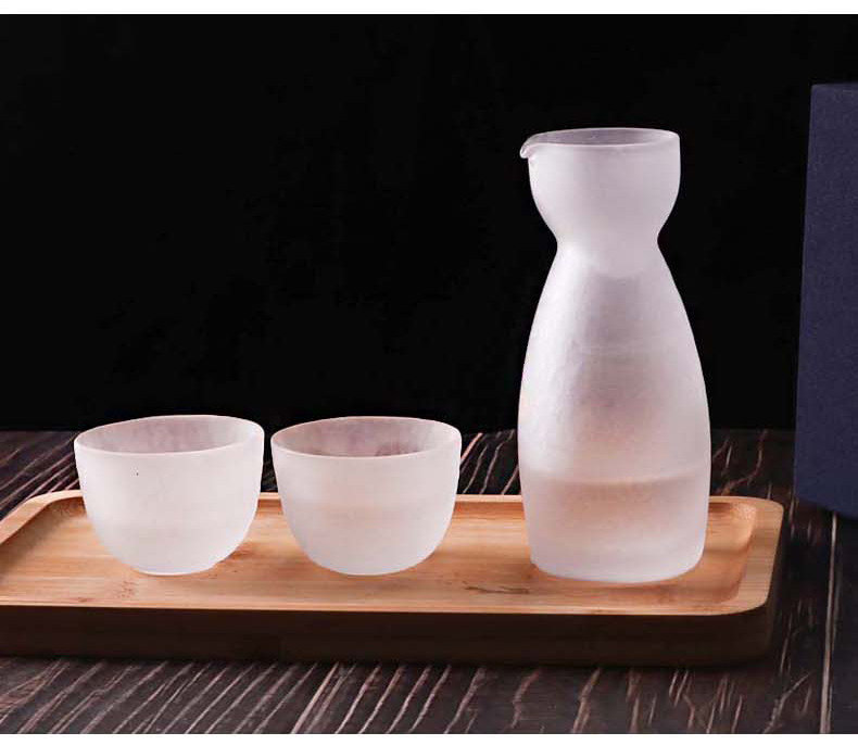 【料】　★ 料器 白料小杯 ★　清朝期　純白色料 茶器酒器　清代玻璃 料】 ☆ 料器 白料小杯 ☆ 清朝期 純白色料 茶器酒