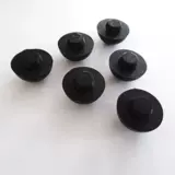 Три -летняя старая магазин с семью цветными эфирными барабанными аксессуарами барабан молоток для головки рукава задняя крышка задняя крышка не сокрушительные ноги