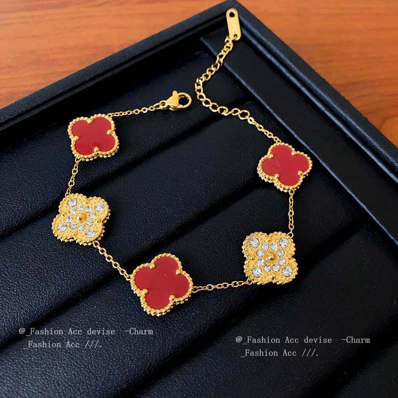 Real Gold Plated Four Leaves Small Grass Fritillary Zircon Bracelet Woman Light Extravagant Advanced Sensual Bracelet Small Aroma Hand Pendant-Taobao