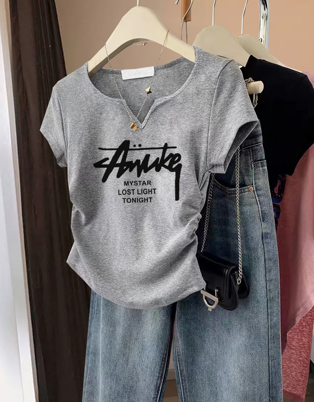 Design-Focused Niche Short-Sleeve T-Shirt for Women, 2026 New Style, Side Ruched, Waist-Cinching, Slim-Fit Top, Floral Gray, Summer Design-Focused Niche Short-Sleeve T-Shirt for Women, 2026 New Style, Side Ruched, Waist-Cinching, Slim-Fit Top, Floral Gray, Summer