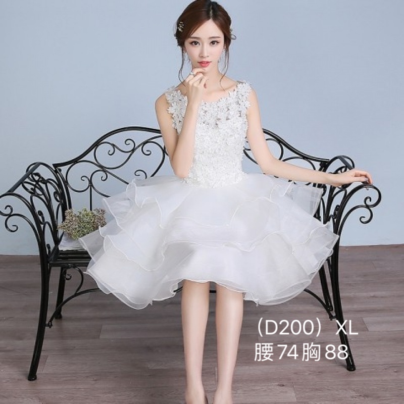  XL+D200 waist 74 breasts 88 rent   + $3.14 