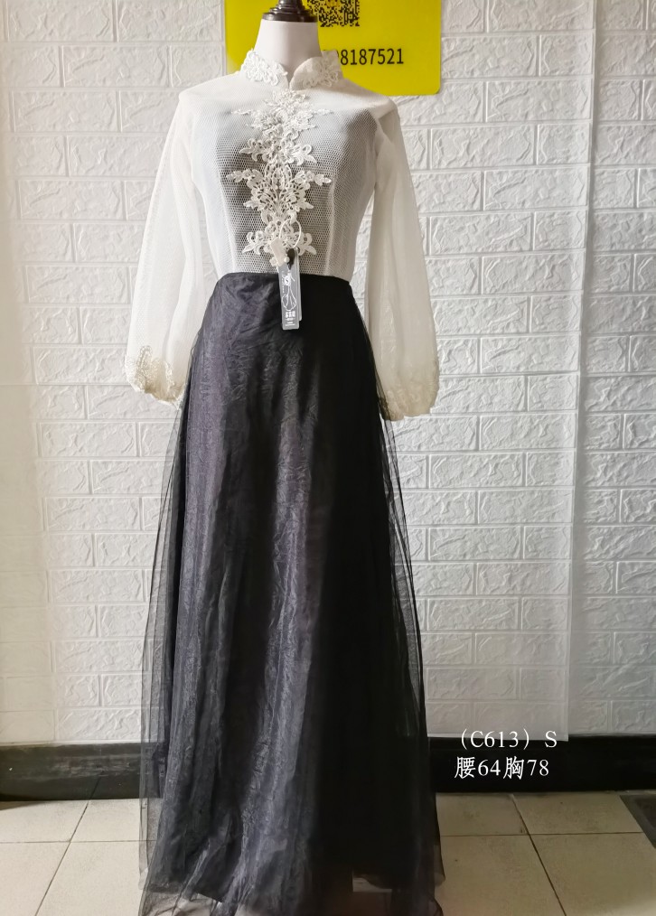  S+C613 waist 64 breast 78 rent   + $6.28 