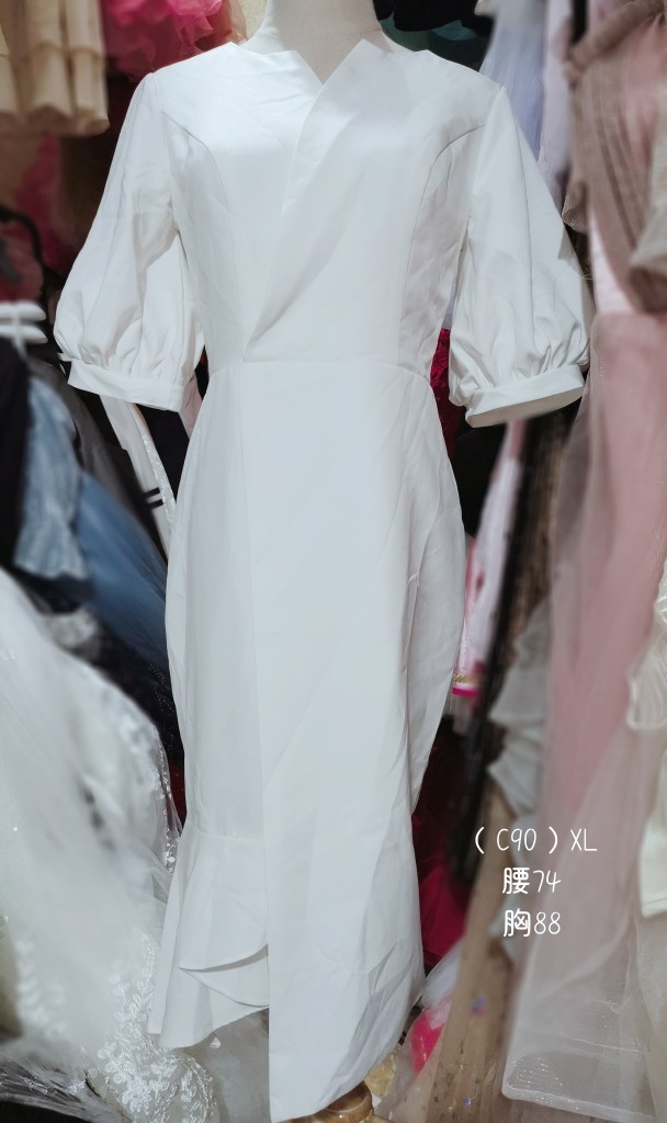  XL+C90 waist 74 breasts 88 rent   + $3.14 
