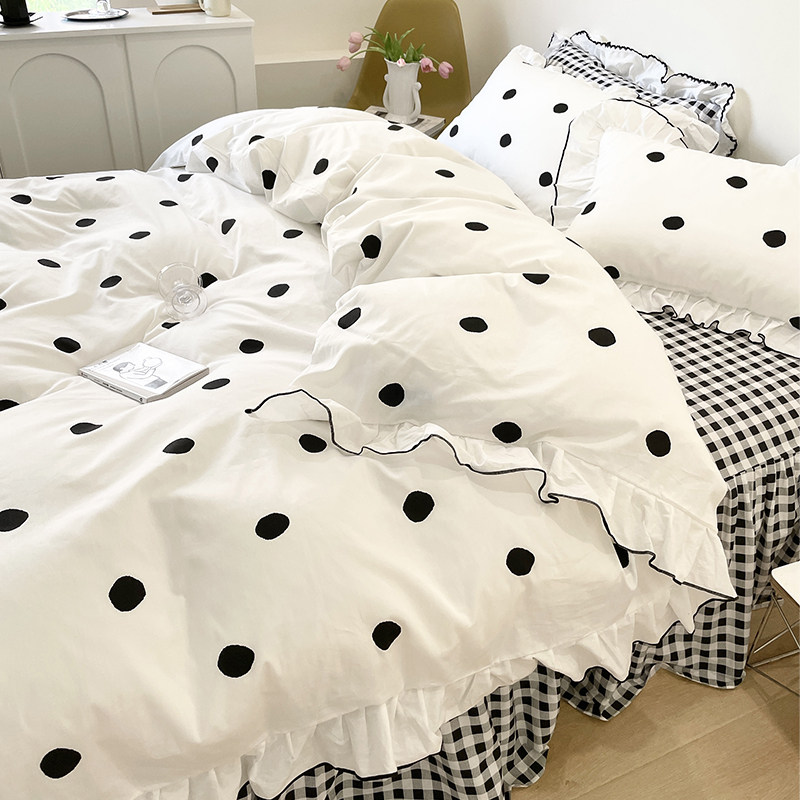 Net red bed skirt pure cotton bed four-piece set 100 cotton four seasons universal Princess Hepburn storm point quilt cover sheet 4