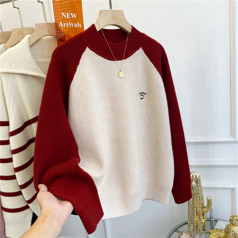 Extra Large Size 150kg Niche Design Color-Blocking Round Neck Pullover Sweater Knitwear for Women Autumn and Winter Plus Size Extra Large Size 150kg Niche Design Color-Blocking Round Neck Pullover Sweater Knitwear for Women Autumn and Winter Plus Size
