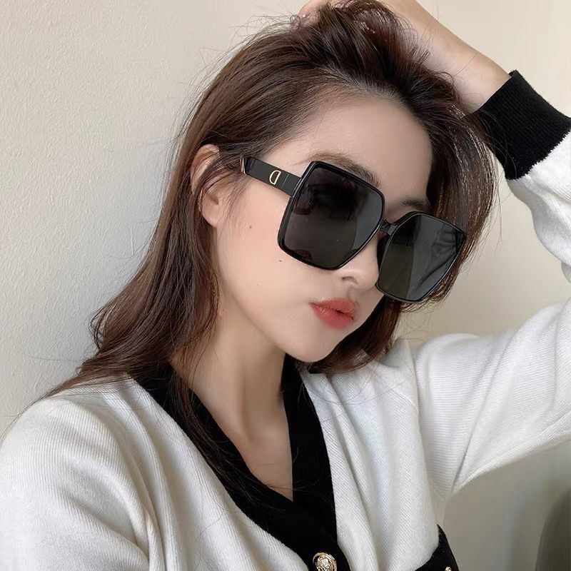 2022 new style sunglasses women's high-end ins big face thin all-match anti-UV fashion sunglasses trend