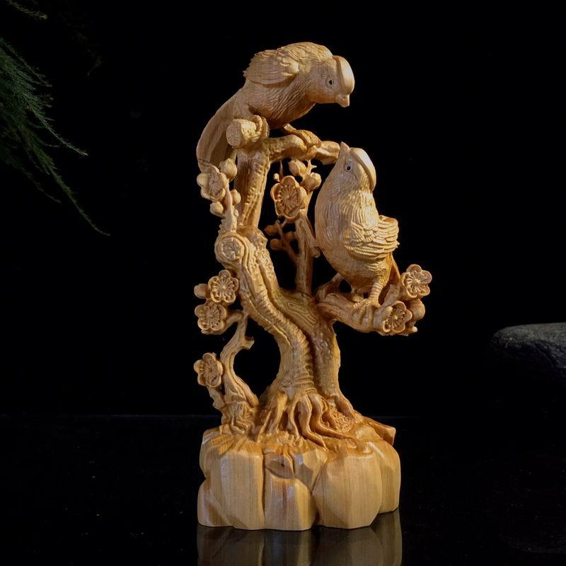 Cliff wood carving on the eyebrow fixture magpie sweetheart decoration of creative office home crafts decoration