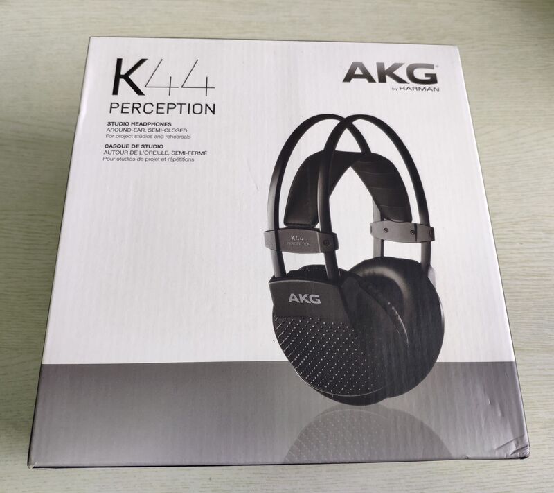 Akg K44 Brand New, Unopened, Genuine Yaden Chinese Version Over-Ear Headphones, Related to K52 K72 K92
