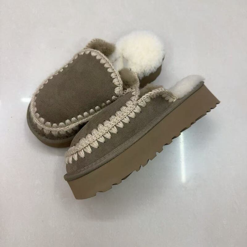 2026 New Thick-Soled Knitted Wool Slippers, Wool and Fur Integrated Thick-Soled Slippers for Outdoor Wear and Home Use