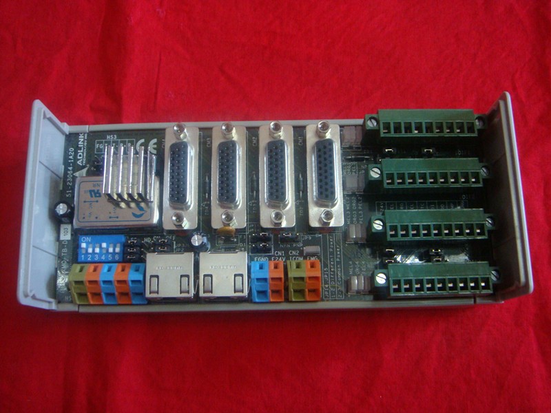 ADLINK HSL-4XMO-TB-D HSL-4XMO-CD-N sold at a loss