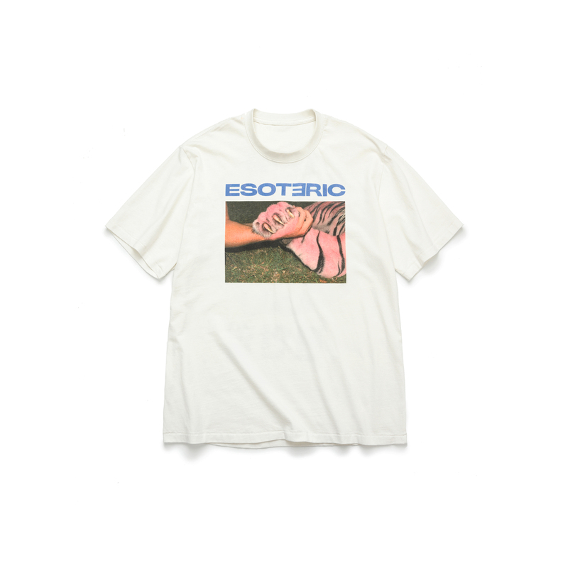 Esoteric Xixingle Photo Print T-Shirt Print Photo Tee Esoteric Xixingle Photo Print T-Shirt Print Photo Tee