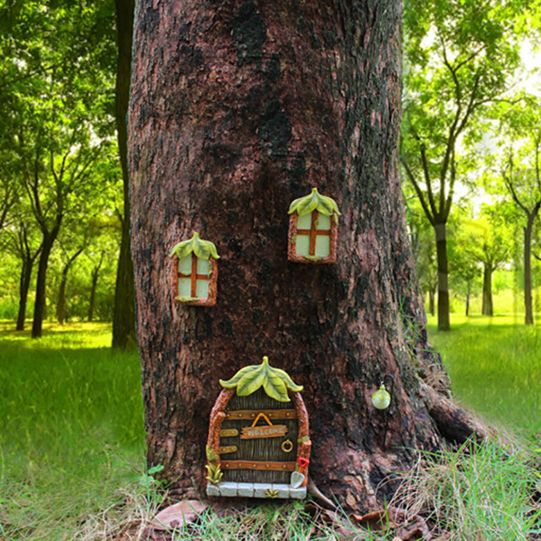 Garden Resin Leaves Fluorescent Door and Window Creative Ornaments Micro Landscape Big Tree Decoration Tree Hanging Courtyard Decorations Tree Hanging
