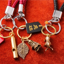 2022 New Key Buckle Woman Simple Atmosphere Advanced Sensation Small Car Network Red Pendants Men Safety Keychain