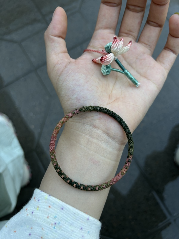 0.2 Money Rolling Bracelet