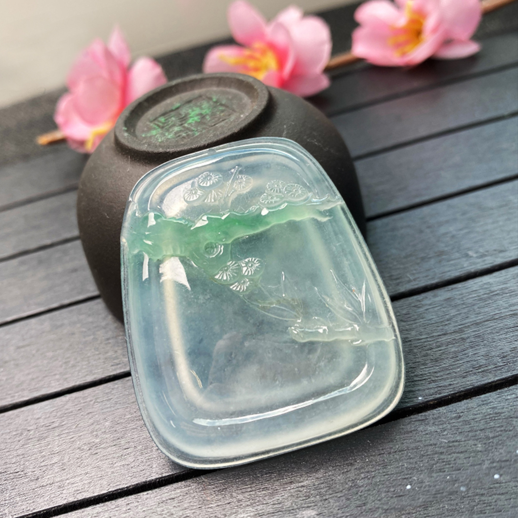 Colorful Yunnan Burma A goods natural jade belt certificate ice species from rubber mountain water brand natural jade pendant