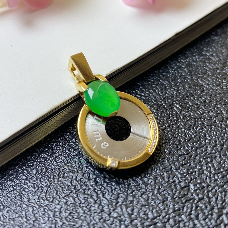 Colorful Yunnan Burma A goods natural jadeite belt certificate 18K gold inlaid ice jadeite jadeite pendant