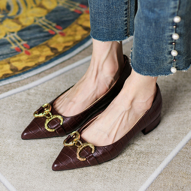 Coarse Heel Single Shoes 2022 Spring Autumn New Style Square Button Genuine Leather Shallow Mouth Women Shoes 100 Hitch with Custard Low Heel Shoes