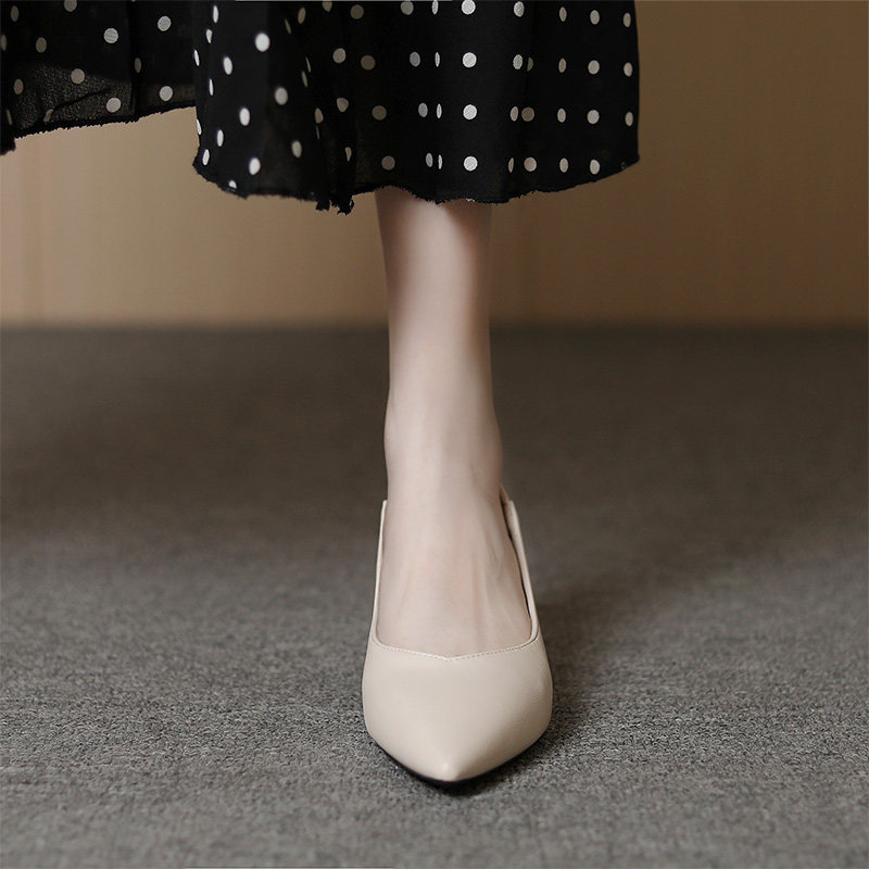 Coarse heel single shoe woman 2022 Spring and autumn new French style tips One foot pedal Grandmother Shoe with Inn Wind Leather Shoes