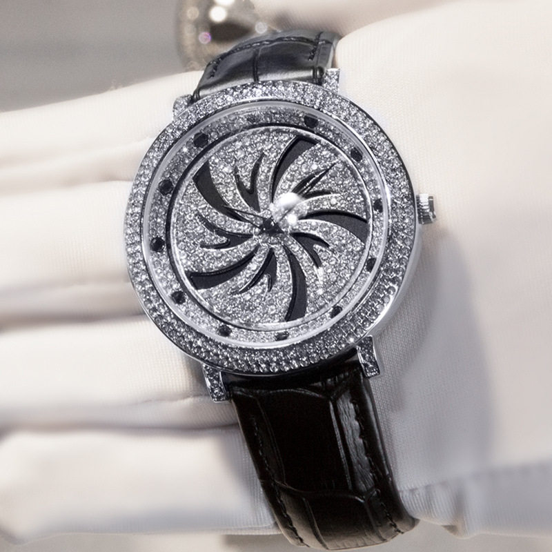 When it comes to running a watch men's women's money designer Swiss trend inlaid drilling machinery brands tritium gas  waterproof
