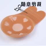 Наклейки с молоком против больших сундуков с большими грудными наклейками с большим грудным