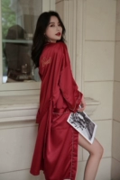 Бордовый длинный банный халат для невесты