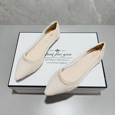 Women's sandals 2026 Summer new style, retro woven single shoe, mesh, breathable, pointed toe, flat bottom, shallow opening, soft sole