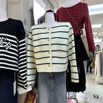 tutu Korean version of Dongdaemun 2022 winter new casual all-match striped long-sleeved round neck single-breasted sweater cardigan