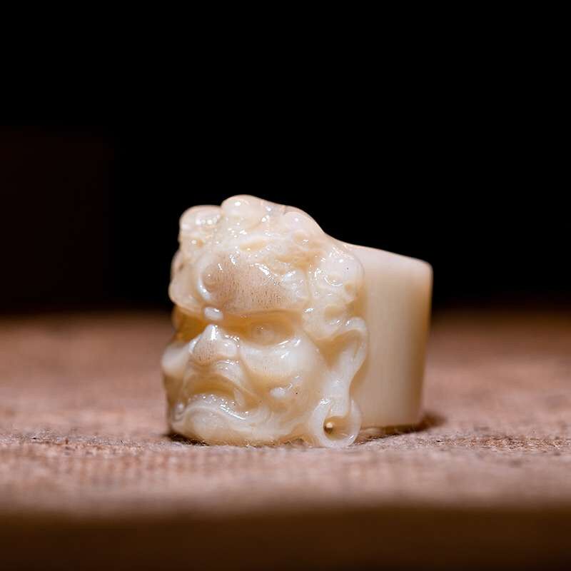 天然鹿骨潤料戒指骨頭手工雕刻大黑天戒子不動冥王扳指女男士戒指