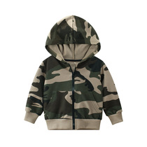 Big-name big-name brand discount store counters withdraw counters Clearance childrens clothing Korean version childrens boys jacket camouflage hoodie