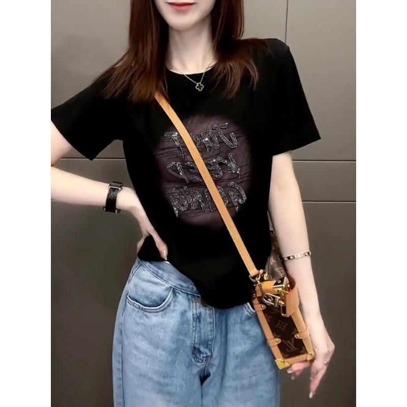 Black Off-The-Shoulder European Trendy Brand Short-Sleeve T-Shirt for Women, Heavy-Duty Rhinestone Embellishment, Half-Sleeve, High-End, Slimming, Short Top