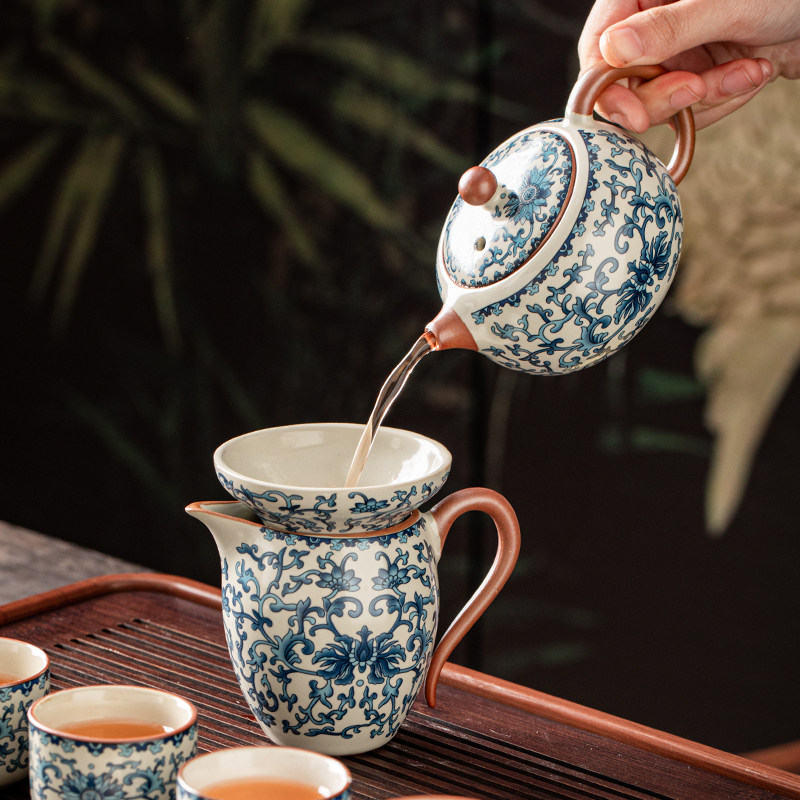 Ru Kiln Blue and White Kung Fu Tea Set Ceramic Teapot with Lid, Floating Lid Bowl, Tea Cup, Tea Tray, Light Luxury High-End Household Use