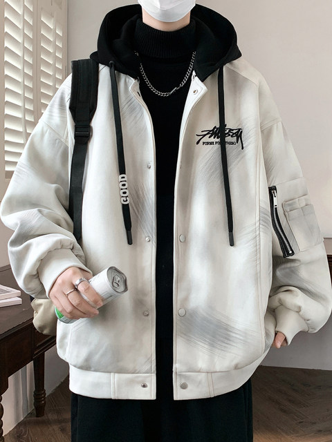 Thick velvet jacket for male teenagers and students in autumn and winter, high-quality trendy jacket to keep out the cold.