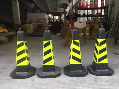 Reflective cone safety road cone no parking Ice Cream tube plastic square cone connecting rod do not park roadblock cone