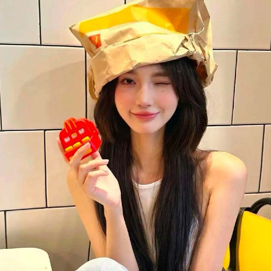 乔小伊