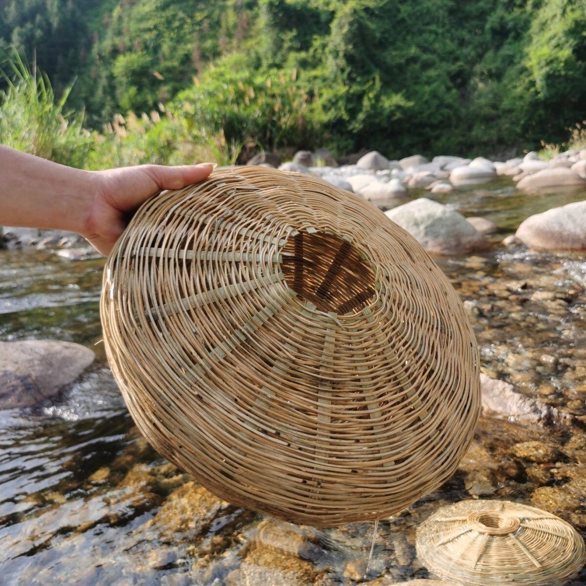 D05700 煤竹 古竹 網代編 竹籠 魚籠形籠 花籠 花器 炭