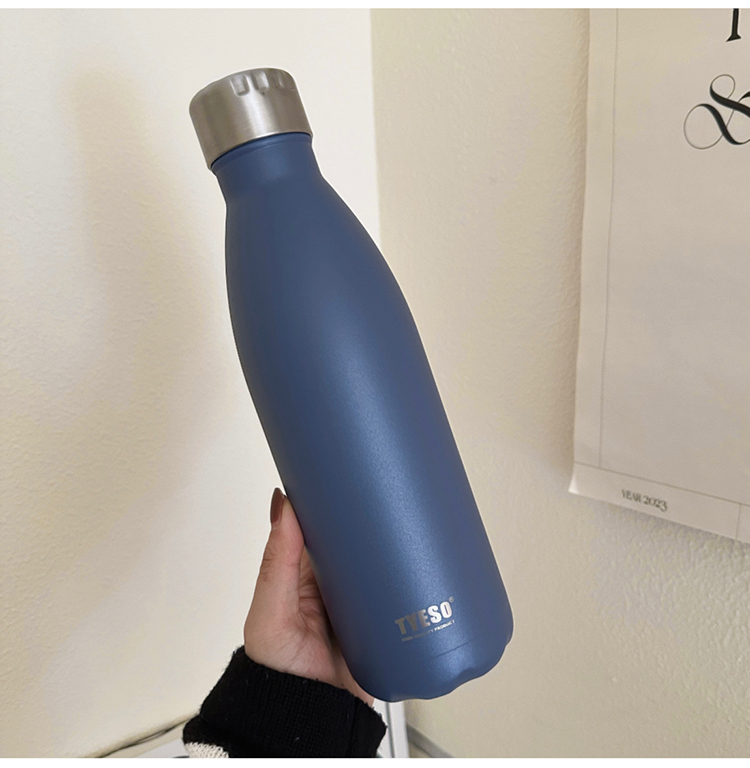 Einfacher Isolierbecher mit großer Kapazität für Männer und Frauen, hochwertiger Wasserbecher aus Edelstahl 304 für Paare, tragbare Cola_voghion.com