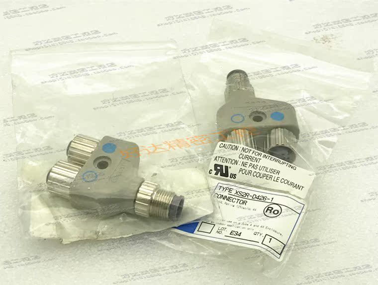XS2R-D426-1 OMRON OMRON round waterproof connector XS2R-D426-1 spot new