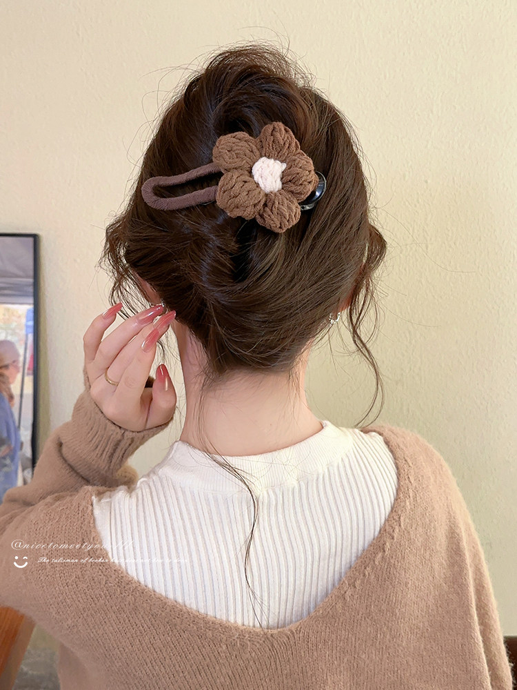 Autumn and Winter Flower Duckbill Hair Clip for Women 2025 New Style High-End Hair Claw Clip for the Back of the Head Barrette Hair Accessory